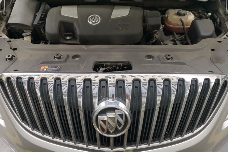 Used Buick GL8 2011 3.0L GT Luxury Business Haoya Edition Engine Bay