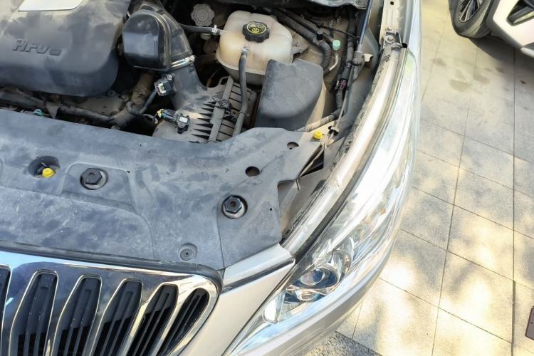 Used Buick GL8 2011 3.0L XT Luxury Business Flagship Edition Engine Bay Left