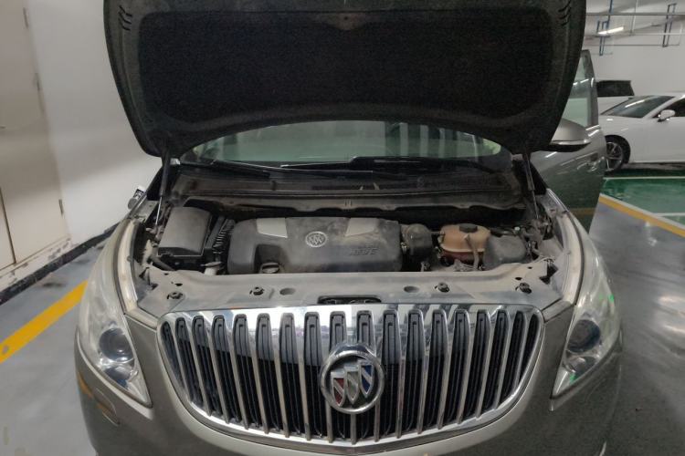 Used Buick GL8 2011 3.0L GT Luxury Business Haoya Edition Engine Bay