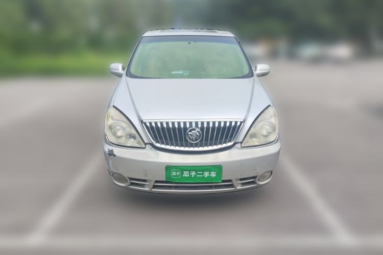 Used Buick GL8 2011 2.4L LT Executive Edition Front