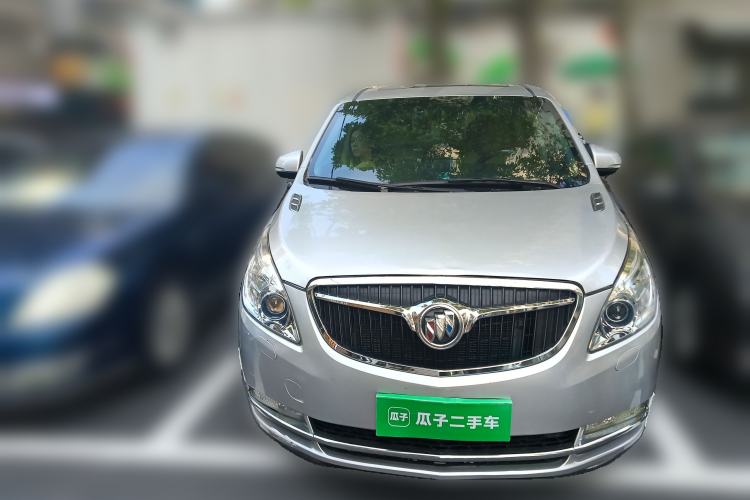 Used Buick GL8 2011 2.4L LT Luxury Business Executive Edition Front