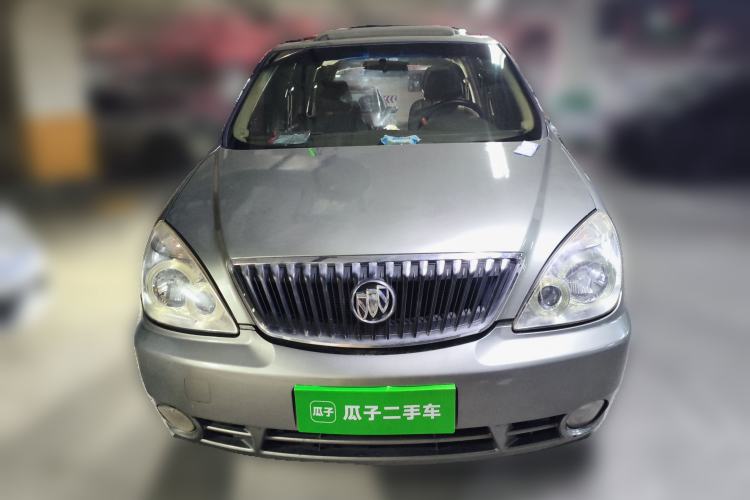 Used Buick GL8 2011 2.4L LT Executive Edition Front