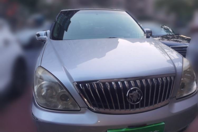 Used Buick GL8 2011 2.4L LT Executive Edition Front
