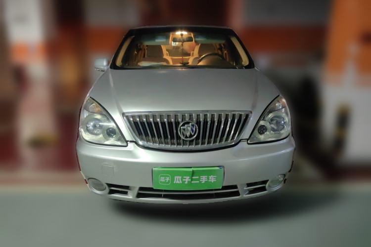 Used Buick GL8 2011 2.4L LT Executive Edition Front