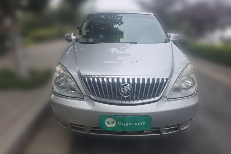 Used Buick GL8 2011 2.4L CT Comfort Edition Front
