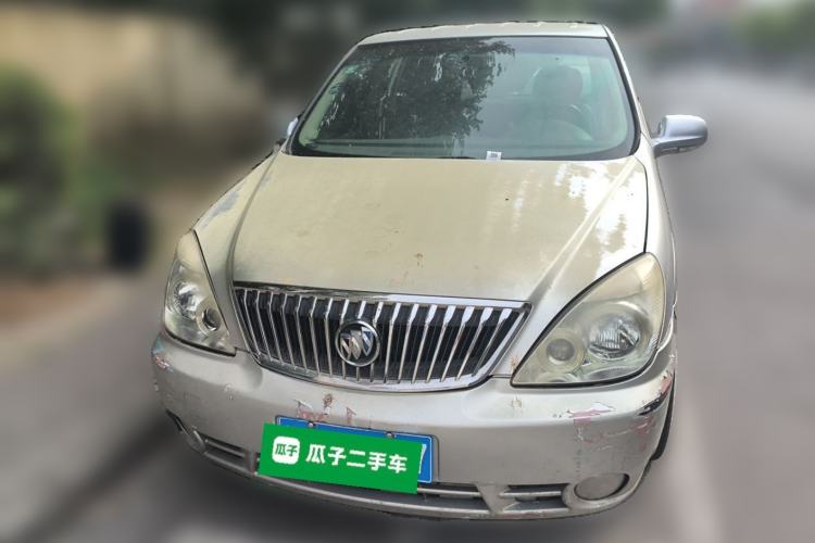 Used Buick GL8 2011 2.4L CT Comfort Edition Front