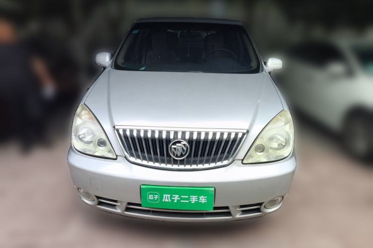 Used Buick GL8 2011 2.4L CT Comfort Edition Front