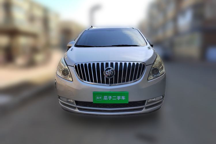 Used Buick GL8 2011 3.0L GT Luxury Business Haoya Edition Front