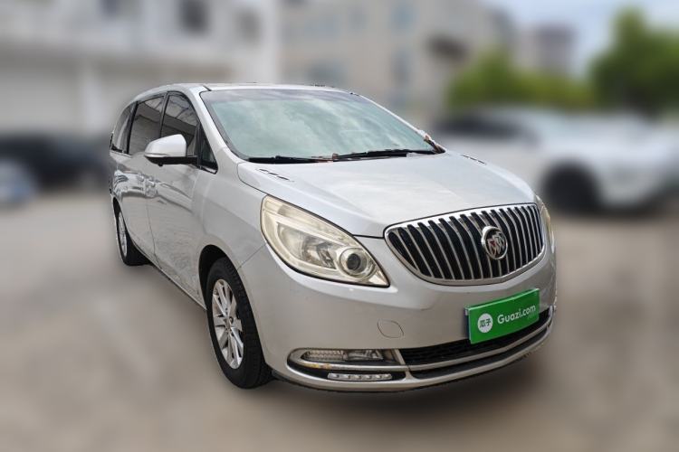 Used Buick GL8 2011 2.4L CT Luxury Business Comfort Edition Front Right 45 Deg