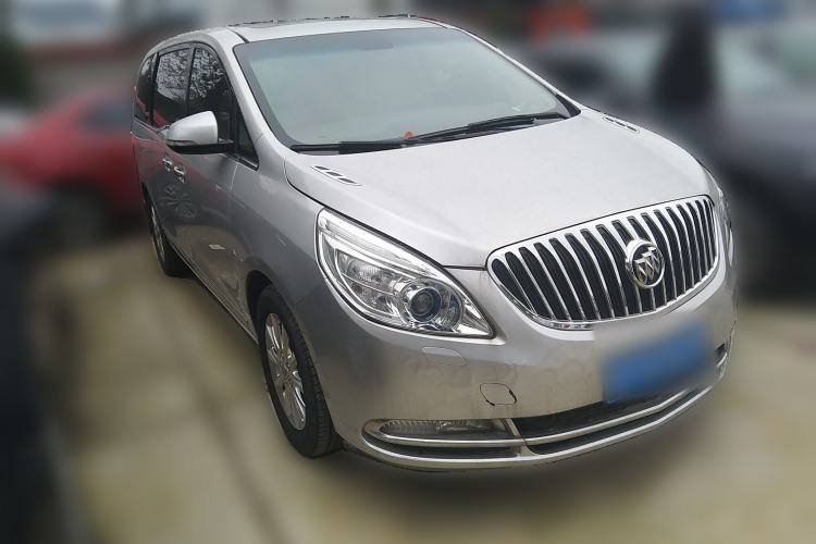 Used Buick GL8 2011 3.0L XT Luxury Business Flagship Edition Front Right 45 Deg