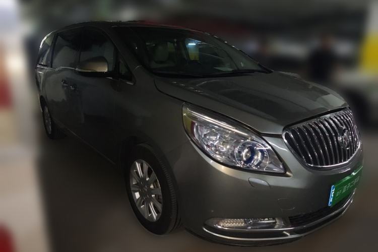 Used Buick GL8 2011 3.0L XT Luxury Business Flagship Edition Front Right 45 Deg
