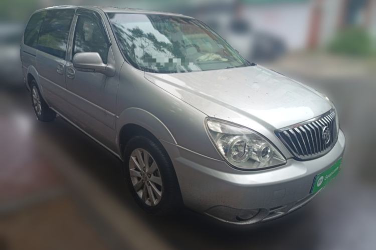 Used Buick GL8 2011 2.4L LT Executive Edition Front Right 45 Deg
