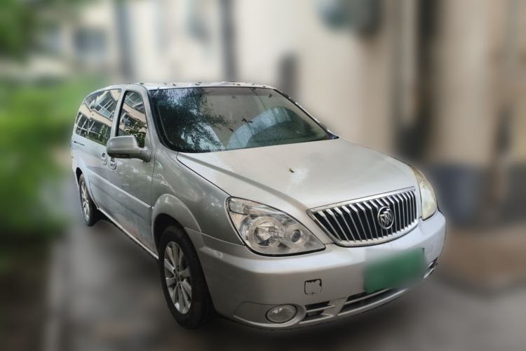 Used Buick GL8 2011 2.4L CT Comfort Edition Front Right 45 Deg