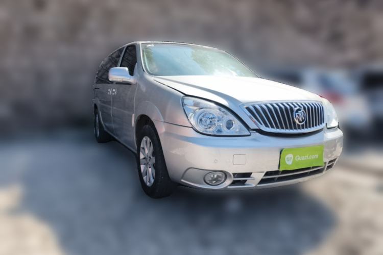 Used Buick GL8 2011 2.4L CT Comfort Edition Front Right 45 Deg