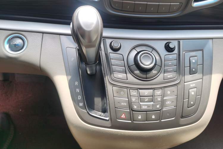Used Buick GL8 2011 3.0L XT Luxury Business Flagship Edition Gear Lever