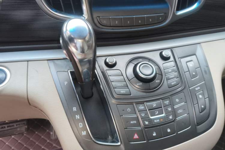 Used Buick GL8 2011 3.0L XT Luxury Business Flagship Edition Gear Lever