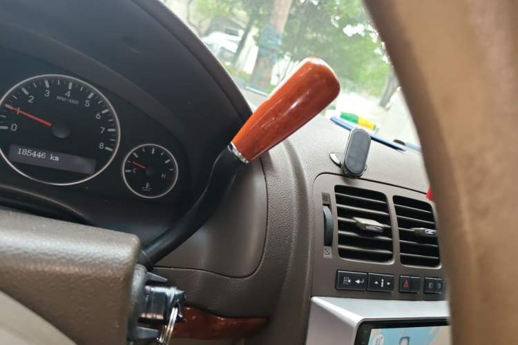 Used Buick GL8 2011 2.4L CT Comfort Edition Gear Lever