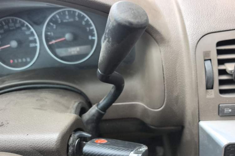 Used Buick GL8 2011 2.4L CT Comfort Edition Gear Lever