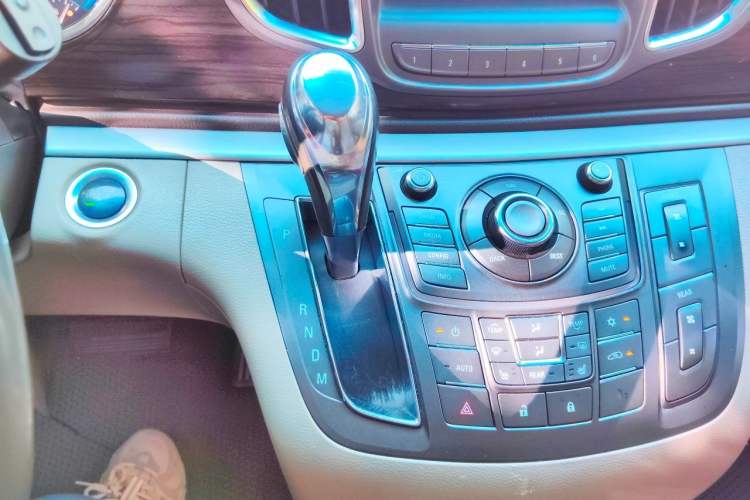 Used Buick GL8 2011 3.0L XT Luxury Business Flagship Edition Gear Lever