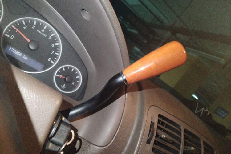 Used Buick GL8 2011 2.4L LT Executive Edition Gear Lever