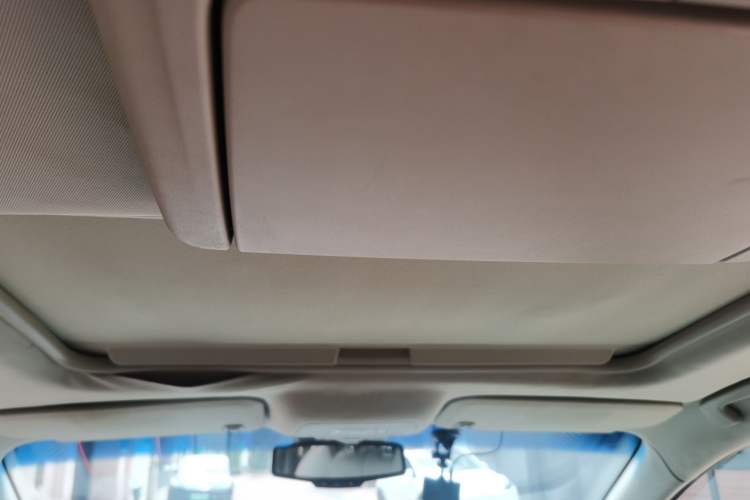 Used Buick GL8 2011 3.0L XT Luxury Business Flagship Edition Headliner