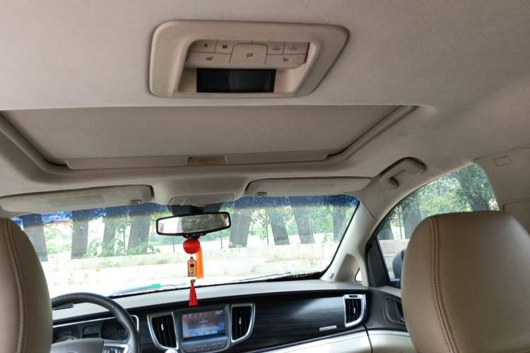 Used Buick GL8 2011 3.0L GT Luxury Business Haoya Edition Headliner