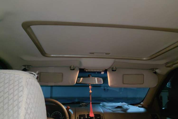 Used Buick GL8 2011 2.4L LT Executive Edition Headliner