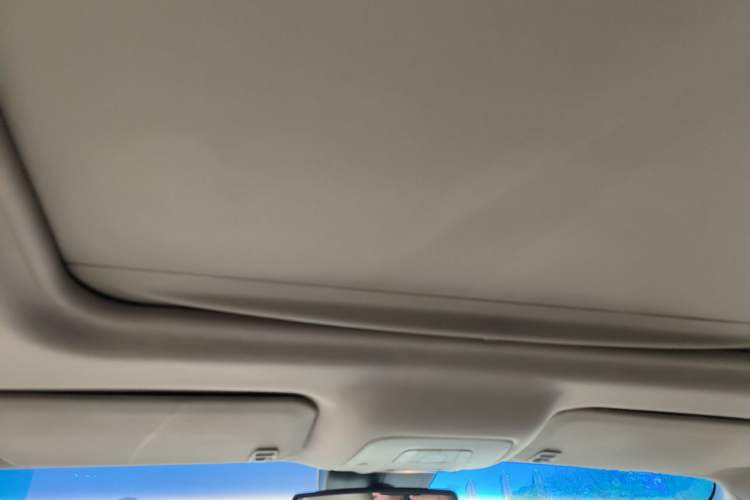 Used Buick GL8 2011 3.0L XT Luxury Business Flagship Edition Headliner