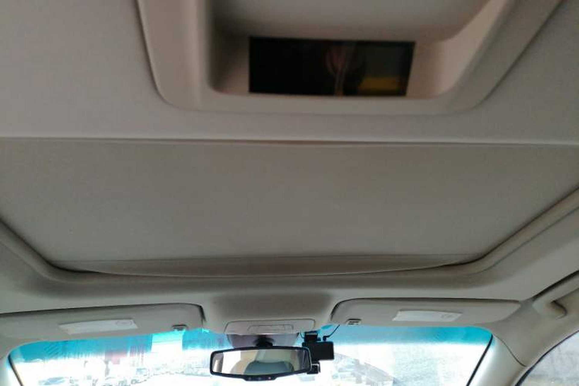 Used Buick GL8 2011 2.4L LT Luxury Business Executive Edition Headliner