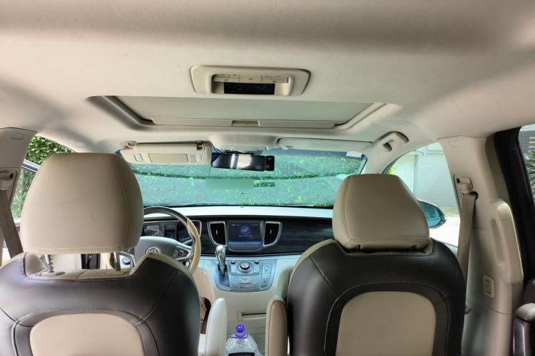 Used Buick GL8 2011 3.0L GT Luxury Business Haoya Edition Headliner