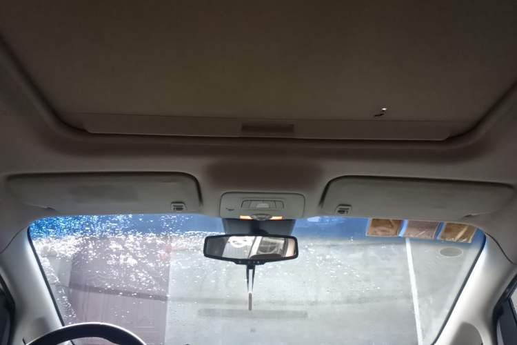 Used Buick GL8 2011 2.4L LT Luxury Business Executive Edition Headliner