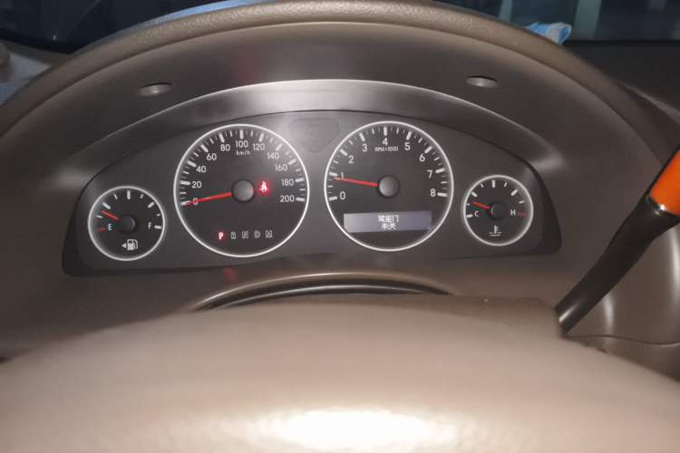 Used Buick GL8 2011 2.4L LT Executive Edition Instrument Cluster