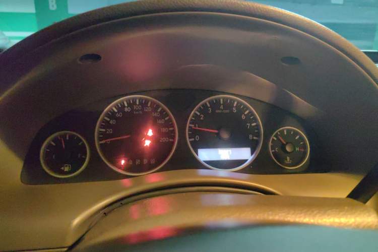 Used Buick GL8 2011 2.4L LT Executive Edition Instrument Cluster