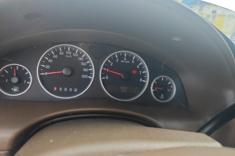 Used Buick GL8 2011 2.4L CT Comfort Edition Instrument Cluster