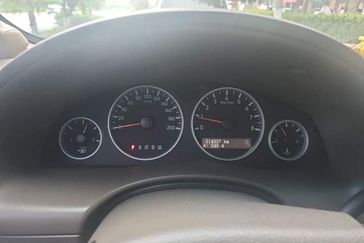Used Buick GL8 2011 2.4L CT Comfort Edition Instrument Cluster