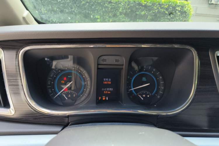 Used Buick GL8 2011 3.0L GT Luxury Business Haoya Edition Instrument Cluster