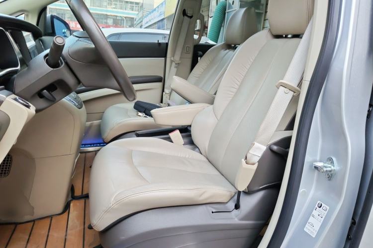 Used Buick GL8 2011 3.0L XT Luxury Business Flagship Edition Left Front Seat