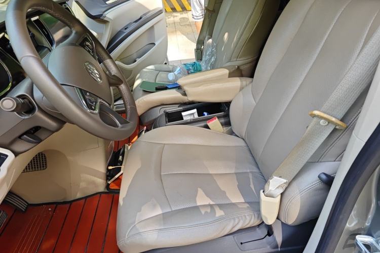 Used Buick GL8 2011 3.0L XT Luxury Business Flagship Edition Left Front Seat