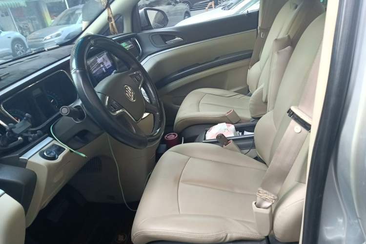 Used Buick GL8 2011 2.4L LT Luxury Business Executive Edition Left Front Seat