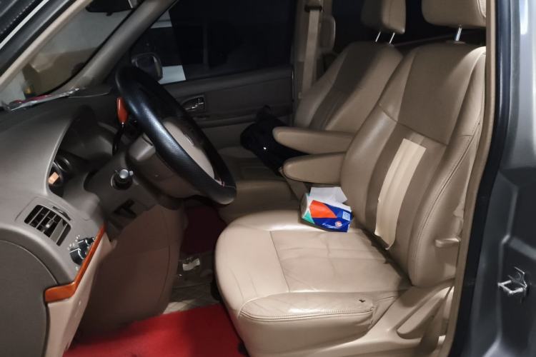 Used Buick GL8 2011 2.4L LT Executive Edition Left Front Seat