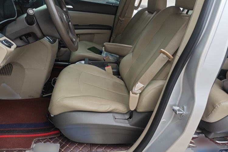 Used Buick GL8 2011 2.4L CT Luxury Business Comfort Edition Left Front Seat