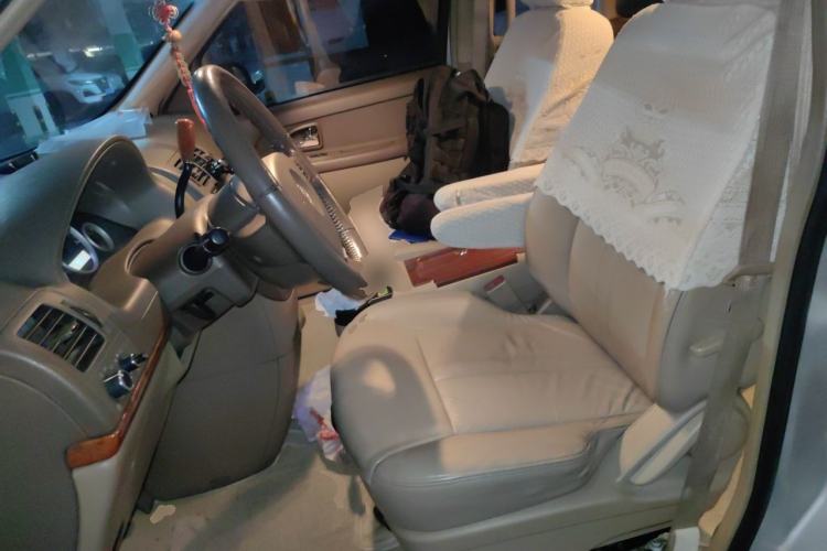 Used Buick GL8 2011 2.4L LT Executive Edition Left Front Seat