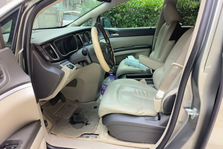 Used Buick GL8 2011 3.0L GT Luxury Business Haoya Edition Left Front Seat