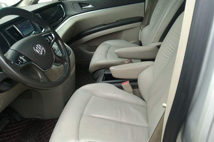 Used Buick GL8 2011 3.0L XT Luxury Business Flagship Edition Left Front Seat