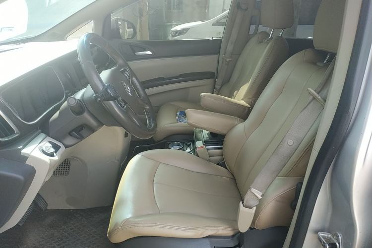 Used Buick GL8 2011 2.4L LT Luxury Business Executive Edition Left Front Seat