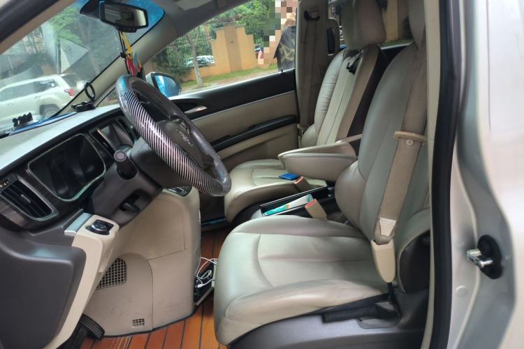 Used Buick GL8 2011 3.0L XT Luxury Business Flagship Edition Left Front Seat
