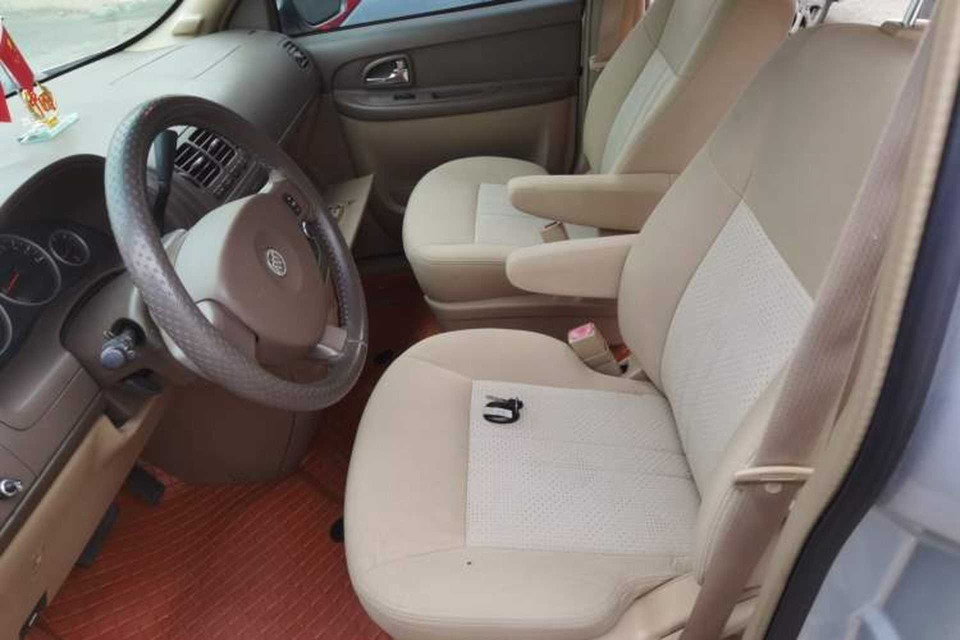 Used Buick GL8 2011 2.4L CT Comfort Edition Left Front Seat