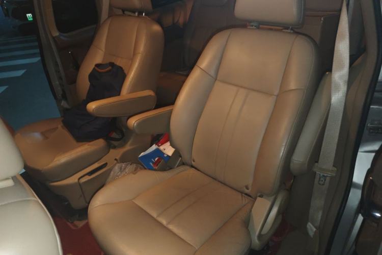 Used Buick GL8 2011 2.4L LT Executive Edition Left Rear Seat