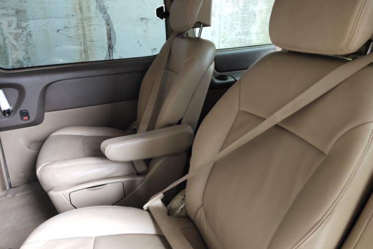 Used Buick GL8 2011 2.4L CT Comfort Edition Left Rear Seat