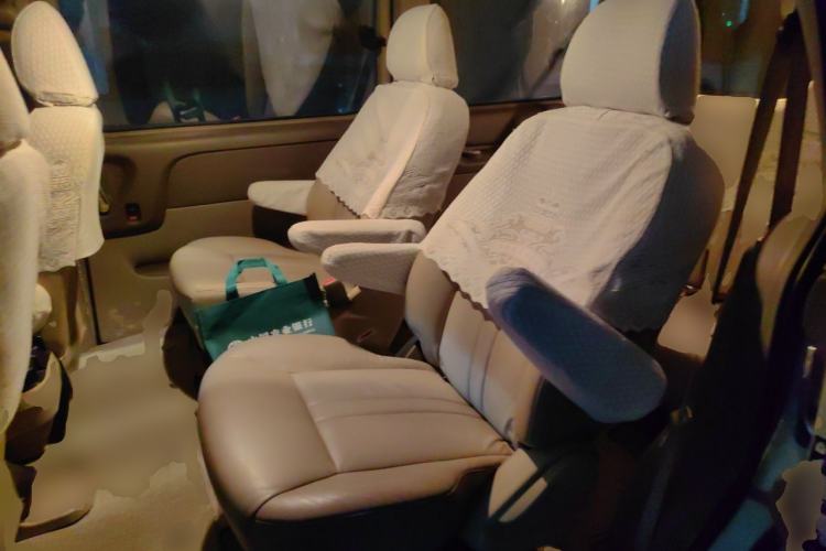 Used Buick GL8 2011 2.4L LT Executive Edition Left Rear Seat